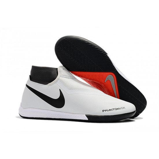 Kopačky Nike React Phantom VSN Pro DF IC Bezcenný Bílý Černá Kopačky Nike React Phantom VSN Pro DF IC Bezcenný Bílý Černá