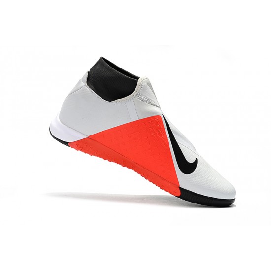 Kopačky Nike React Phantom VSN Pro DF IC Bezcenný Bílý Černá Kopačky Nike React Phantom VSN Pro DF IC Bezcenný Bílý Černá