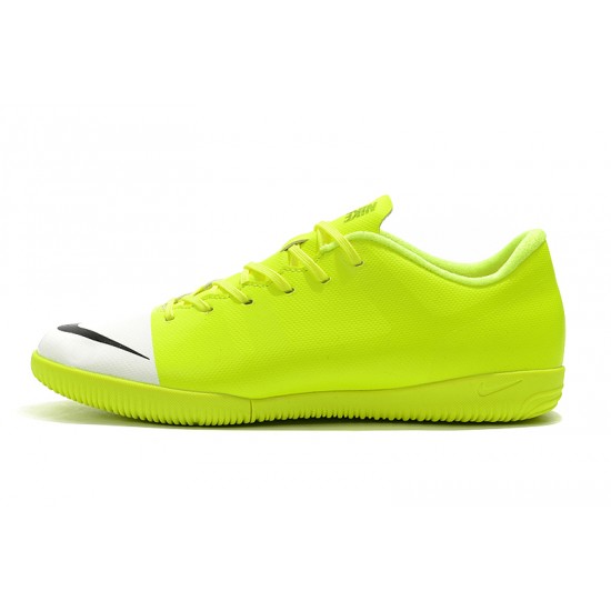 Kopačky Nike Vaporx 12CLUB IC Neon Zelená Bílý Kopačky Nike Vaporx 12CLUB IC Neon Zelená Bílý