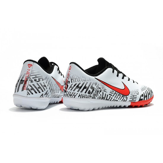 Kopačky Nike Vaporx 12CLUB TF Bílý Černá Červené Kopačky Nike Vaporx 12CLUB TF Bílý Černá Červené